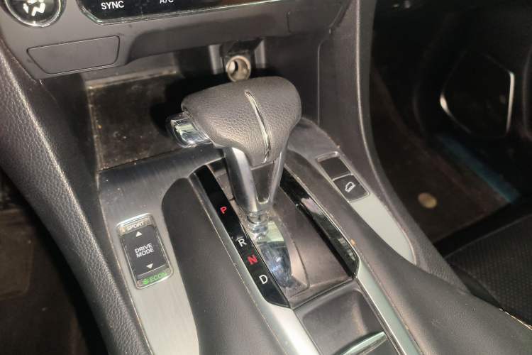 Used Honda Avancier 2022 240TURBO Two-Wheel-Drive Limited-Edition Commemorative Version Gear Lever