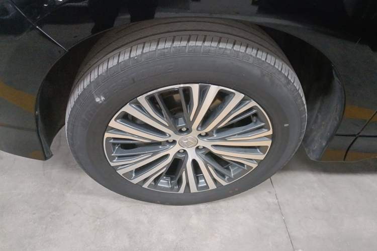 Used Honda Avancier 2022 240TURBO Two-Wheel-Drive Limited-Edition Commemorative Version Left Front Wheel Hub