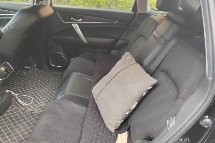 Used Honda Avancier 2022 240TURBO Two-Wheel-Drive Limited-Edition Commemorative Version Left Rear Seat