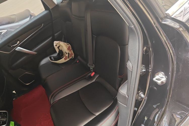 Used Honda Avancier 2022 240TURBO Two-Wheel-Drive Limited-Edition Commemorative Version Left Rear Seat