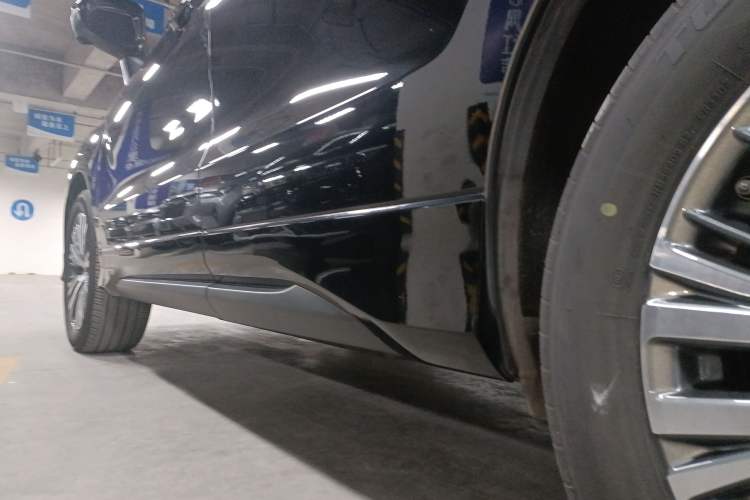 Used Honda Avancier 2022 240TURBO Two-Wheel-Drive Limited-Edition Commemorative Version Left Side Sill