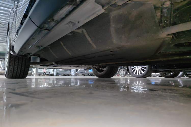 Used Honda Avancier 2022 240TURBO Two-Wheel-Drive Limited-Edition Commemorative Version Left Side Sill