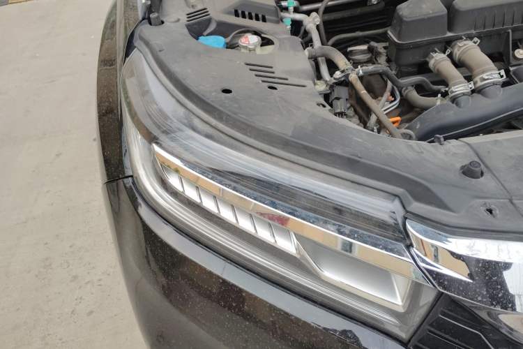 Used Honda Avancier 2022 240TURBO Two-Wheel-Drive Limited-Edition Commemorative Version Right Front Headlight