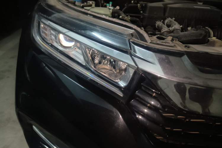 Used Honda Avancier 2022 240TURBO Two-Wheel-Drive Limited-Edition Commemorative Version Right Front Headlight