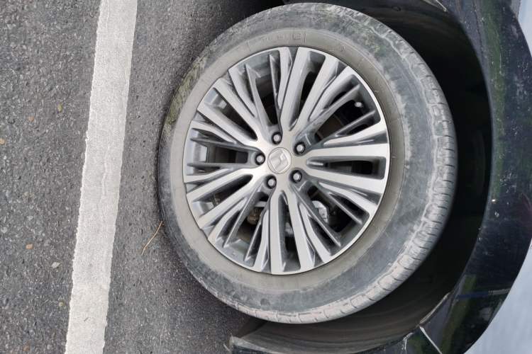 Used Honda Avancier 2022 240TURBO Two-Wheel-Drive Limited-Edition Commemorative Version Right Front Wheel Hub