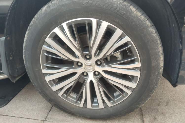 Used Honda Avancier 2022 240TURBO Two-Wheel-Drive Limited-Edition Commemorative Version Right Front Wheel Hub