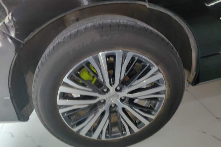 Used Honda Avancier 2022 240TURBO Two-Wheel-Drive Limited-Edition Commemorative Version Right Rear Wheel Hub