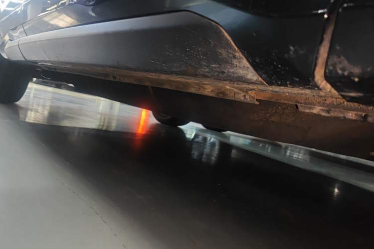 Used Honda Avancier 2022 240TURBO Two-Wheel-Drive Limited-Edition Commemorative Version Right Side Sill