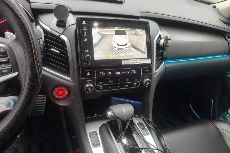 Used Honda Avancier 2022 240TURBO Two-Wheel-Drive Limited-Edition Commemorative Version Audio And AC Panel