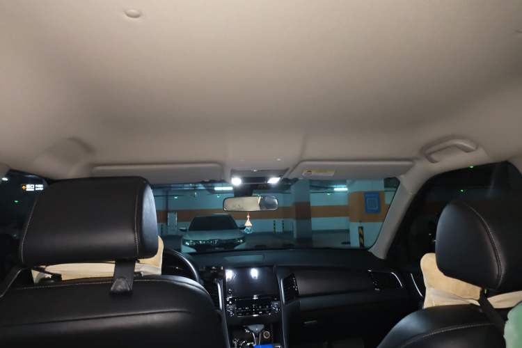 Used Honda Avancier 2022 240TURBO Two-Wheel-Drive Limited-Edition Commemorative Version Headliner