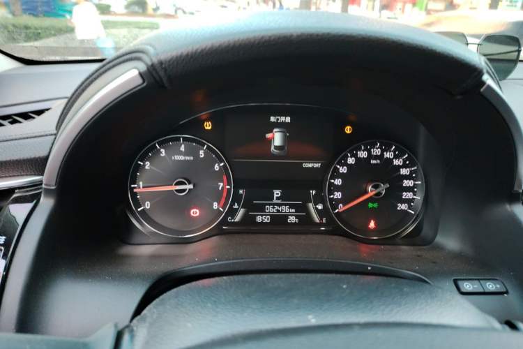 Used Honda Avancier 2022 240TURBO Two-Wheel-Drive Limited-Edition Commemorative Version Instrument Cluster