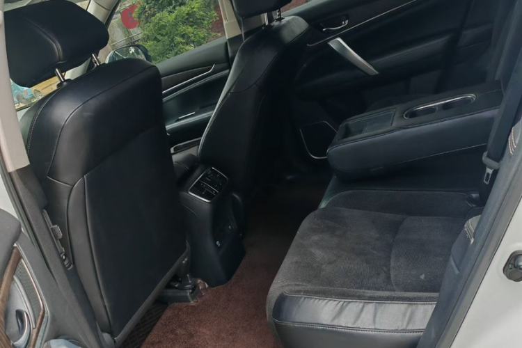 Used Honda Avancier 2022 240TURBO Two-Wheel-Drive Limited-Edition Commemorative Version Interior 5