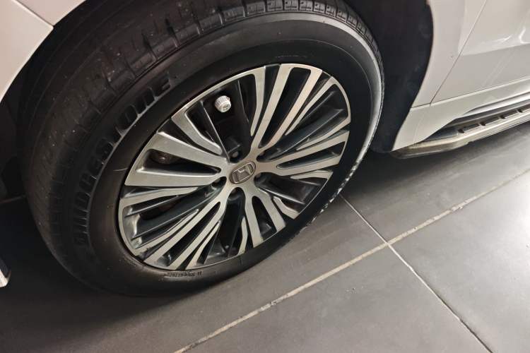 Used Honda Avancier 2022 240TURBO Two-Wheel-Drive Limited-Edition Commemorative Version Left Front Wheel Hub