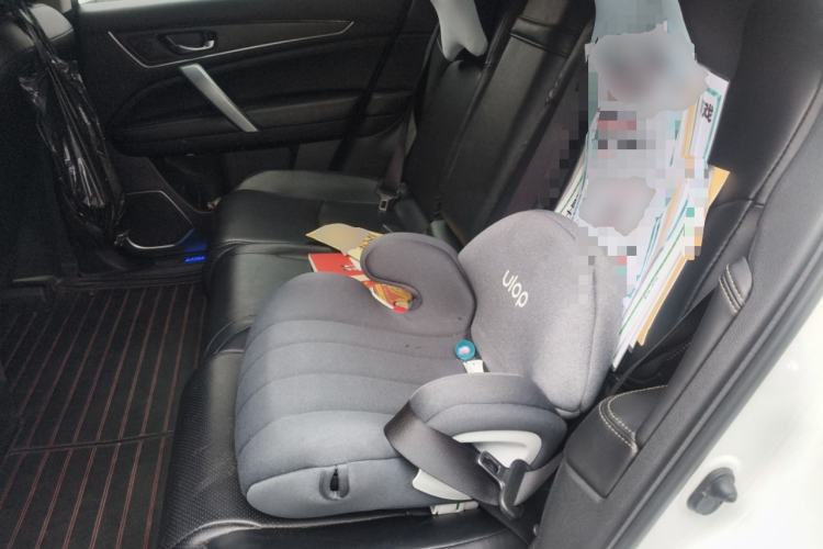 Used Honda Avancier 2022 240TURBO Two-Wheel-Drive Limited-Edition Commemorative Version Left Rear Seat
