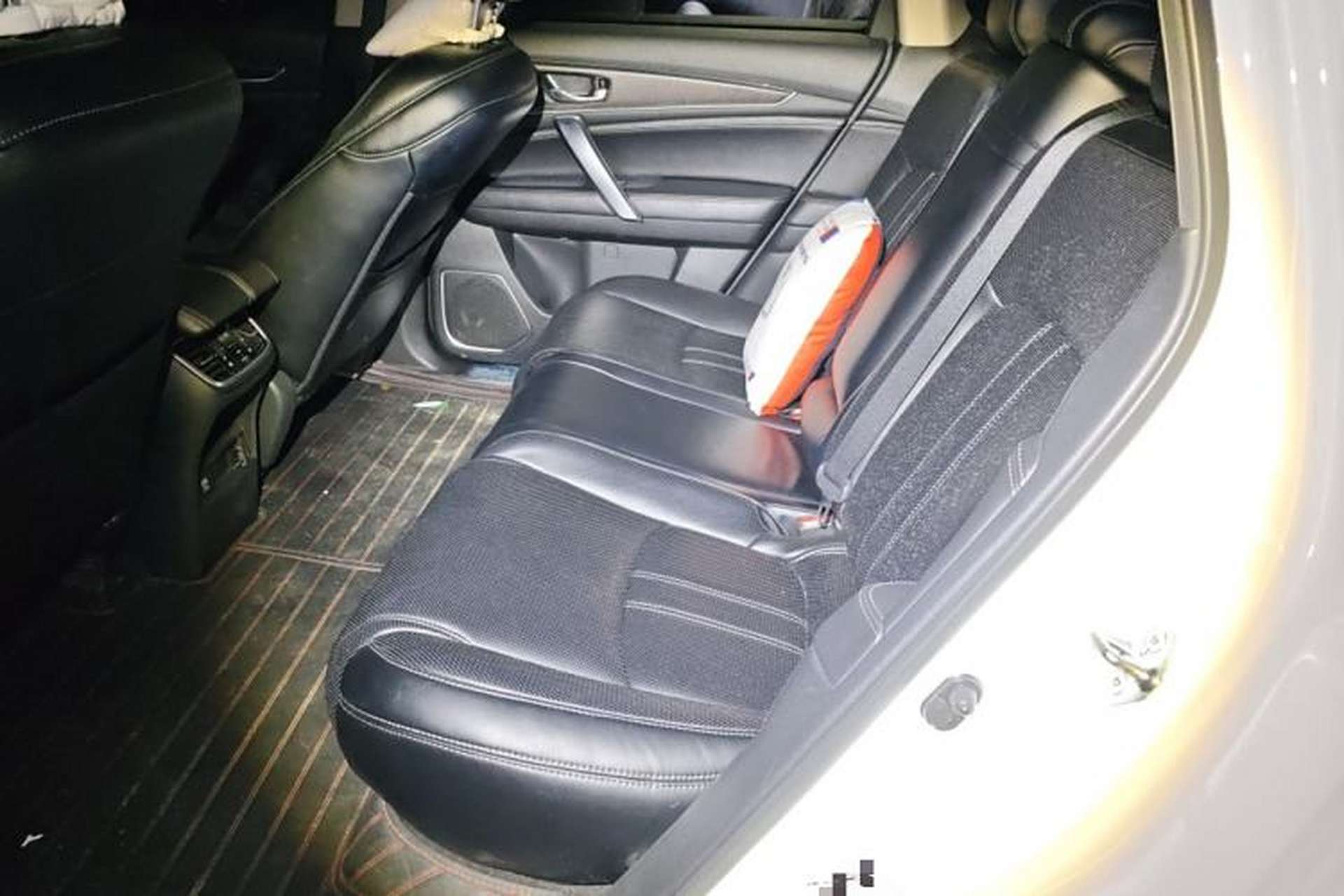 Used Honda Avancier 2022 240TURBO Two-Wheel-Drive Limited-Edition Commemorative Version Left Rear Seat