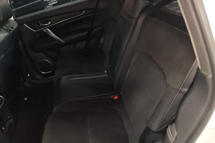 Used Honda Avancier 2022 240TURBO Two-Wheel-Drive Limited-Edition Commemorative Version Left Rear Seat