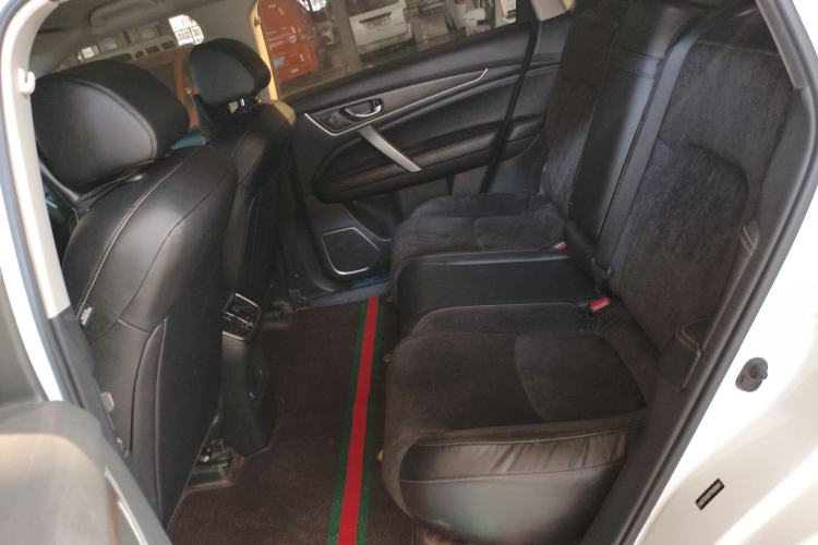 Used Honda Avancier 2022 240TURBO Two-Wheel-Drive Limited-Edition Commemorative Version Left Rear Seat
