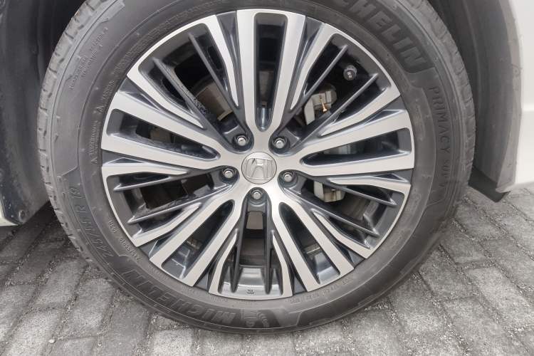 Used Honda Avancier 2022 240TURBO Two-Wheel-Drive Limited-Edition Commemorative Version Right Front Wheel Hub
