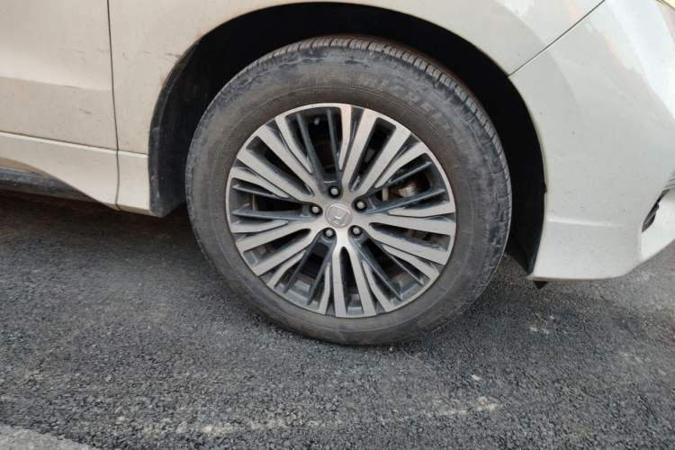 Used Honda Avancier 2022 240TURBO Two-Wheel-Drive Limited-Edition Commemorative Version Right Front Wheel Hub