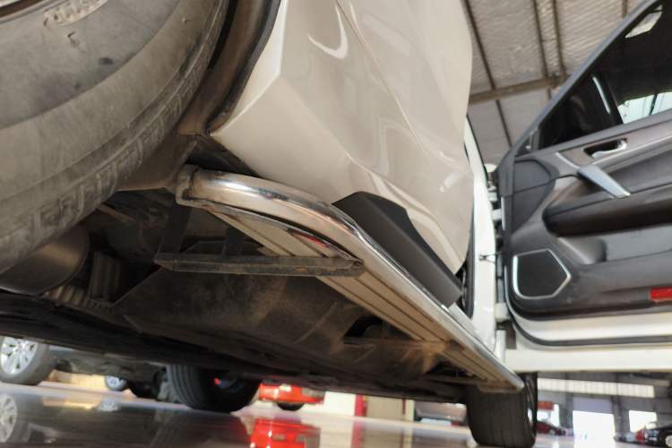 Used Honda Avancier 2022 240TURBO Two-Wheel-Drive Limited-Edition Commemorative Version Right Side Sill