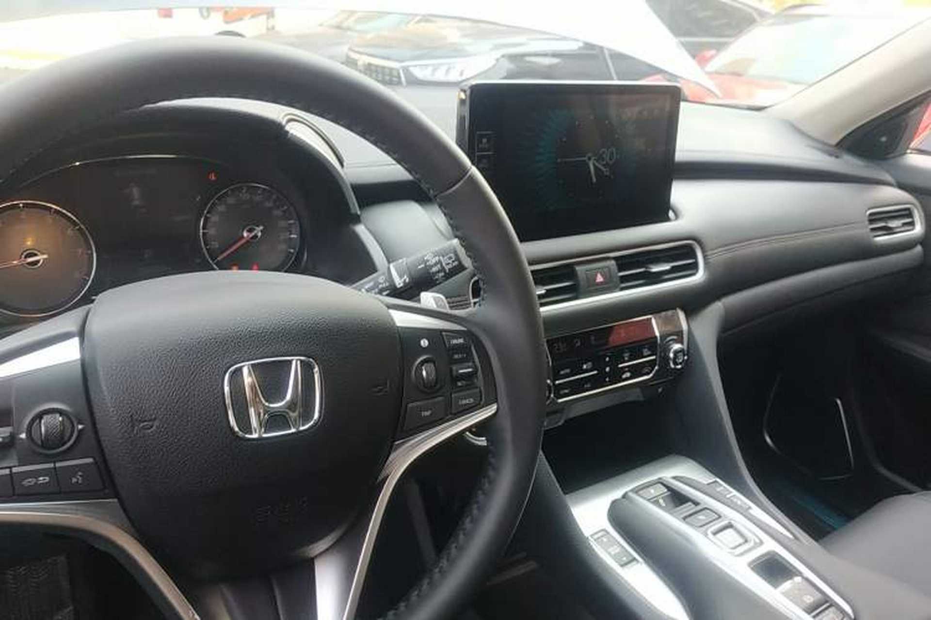 Used Honda Avancier 2023 370TURBO Two-Wheel-Drive Luxury Edition Center Console
