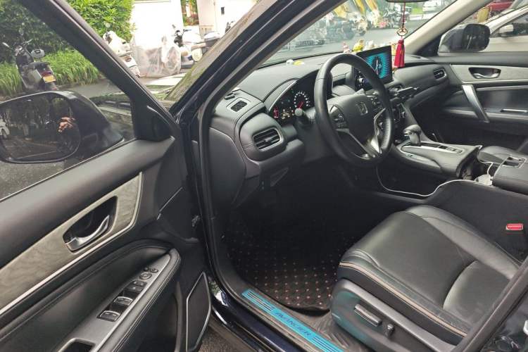 Used Honda Avancier 2023 240TURBO Two-Wheel Drive Comfort Edition Driver Seat