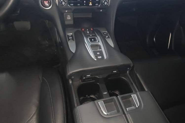 Used Honda Avancier 2023 370TURBO Two-Wheel-Drive Luxury Edition Gear Lever