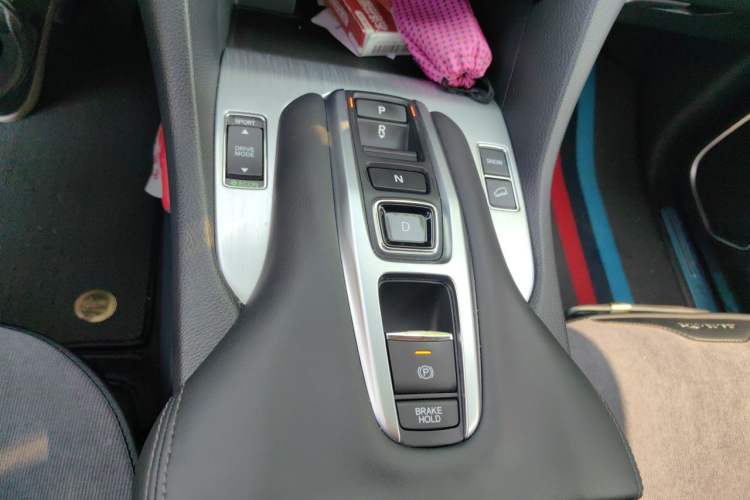 Used Honda Avancier 2023 370TURBO Two-Wheel-Drive Luxury Edition Gear Lever