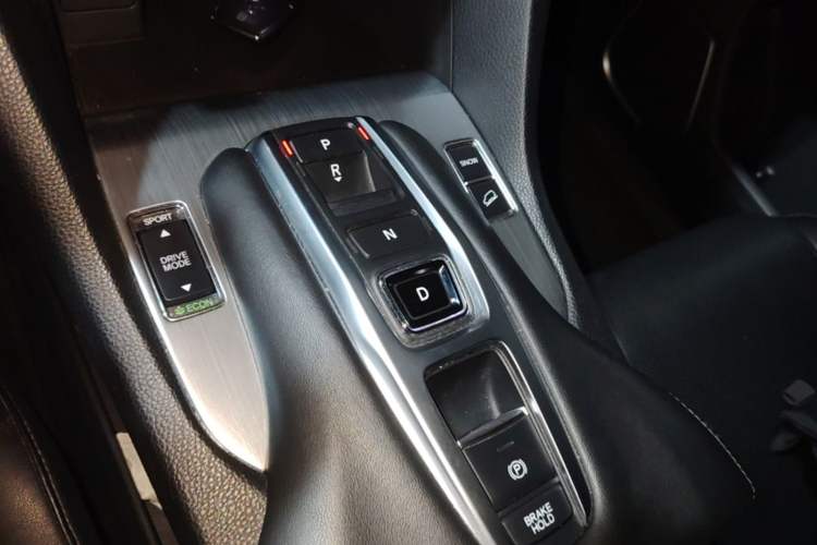 Used Honda Avancier 2023 370TURBO Two-Wheel-Drive Luxury Edition Gear Lever