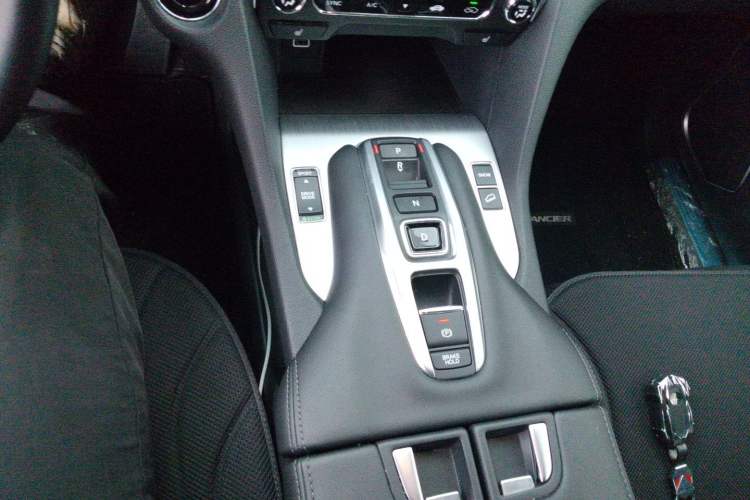 Used Honda Avancier 2023 370TURBO Two-Wheel-Drive Luxury Edition Gear Lever