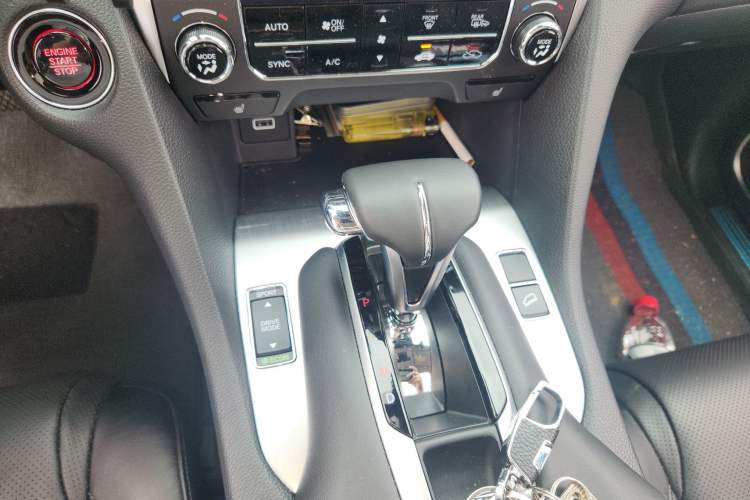 Used Honda Avancier 2023 240TURBO Two-Wheel Drive Smart Enjoyment Version Gear Lever