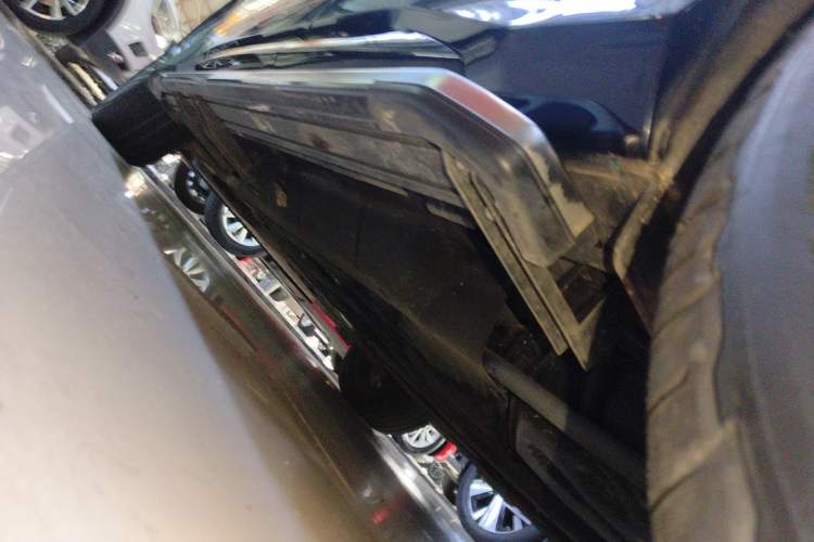 Used Honda Avancier 2023 370TURBO Two-Wheel-Drive Luxury Edition Left Side Sill