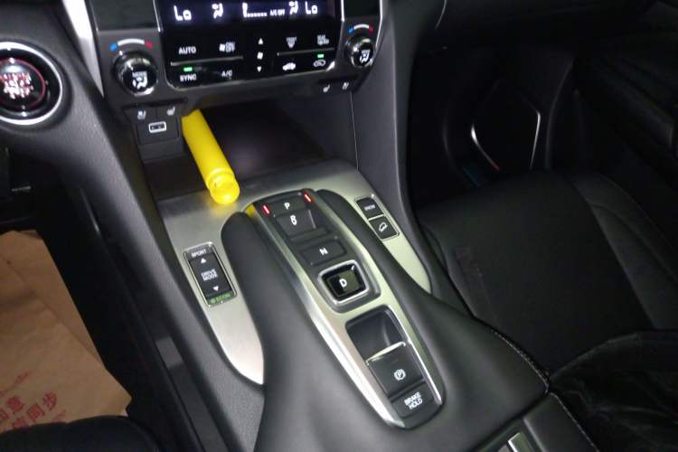 Used Honda Avancier 2023 370TURBO Four-Wheel Drive Luxury Edition Gear Lever