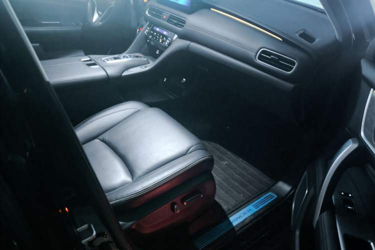 Used Honda Avancier 2023 370TURBO Two-Wheel-Drive Luxury Edition Interior 8