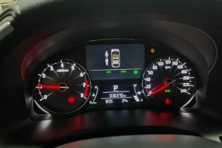Used Honda Avancier 2023 240TURBO Two-Wheel Drive Smart Enjoyment Version Odometer Close Up