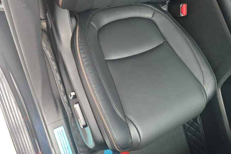 Used Honda Avancier 2023 370TURBO Two-Wheel-Drive Luxury Edition Right Front Seat