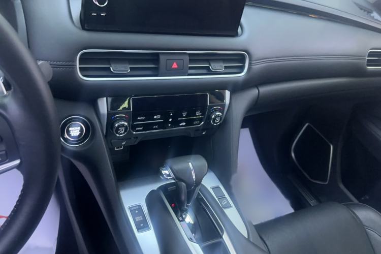 Used Honda Avancier 2023 240TURBO Two-Wheel Drive Smart Enjoyment Version Audio And AC Panel