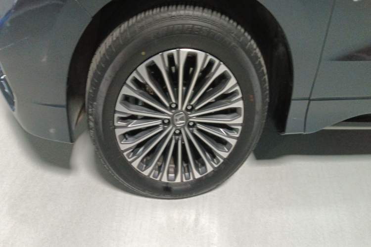 Used Honda Avancier 2023 370TURBO Four-Wheel Drive Luxury Edition Left Front Wheel Hub