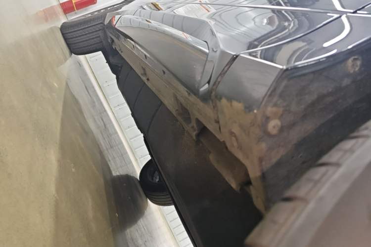 Used Honda Avancier 2023 370TURBO Four-Wheel Drive Luxury Edition Right Side Sill