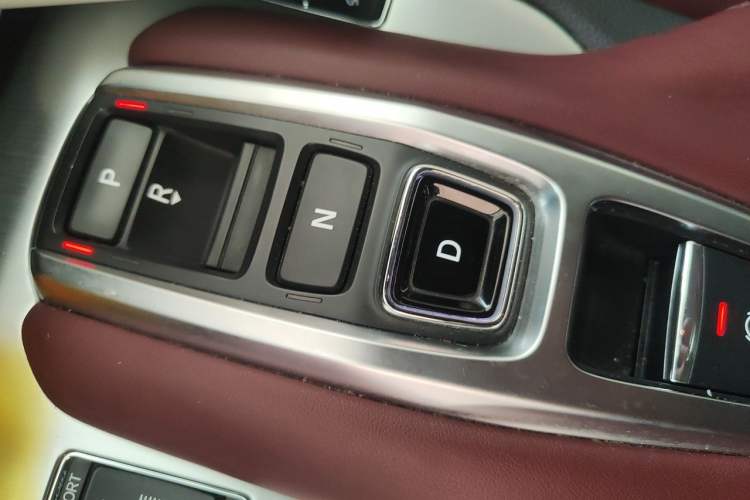 Used Honda Avancier 2023 370TURBO Four-Wheel Drive Luxury Edition Gear Lever