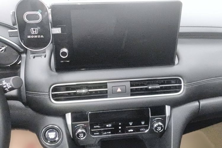 Used Honda Avancier 2023 240TURBO Two-Wheel Drive Comfort Edition Audio And AC Panel