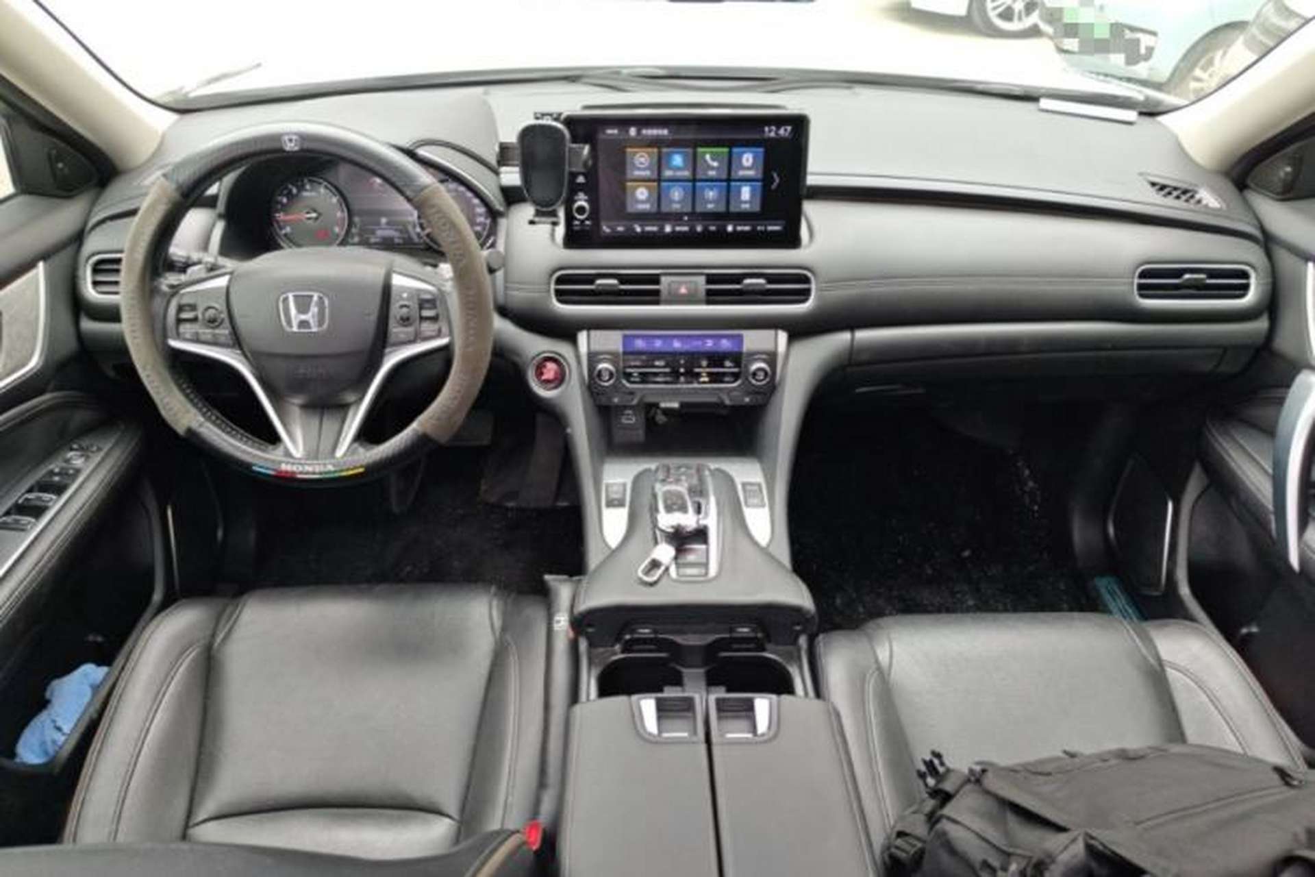 Used Honda Avancier 2023 370TURBO Two-Wheel-Drive Luxury Edition Center Console