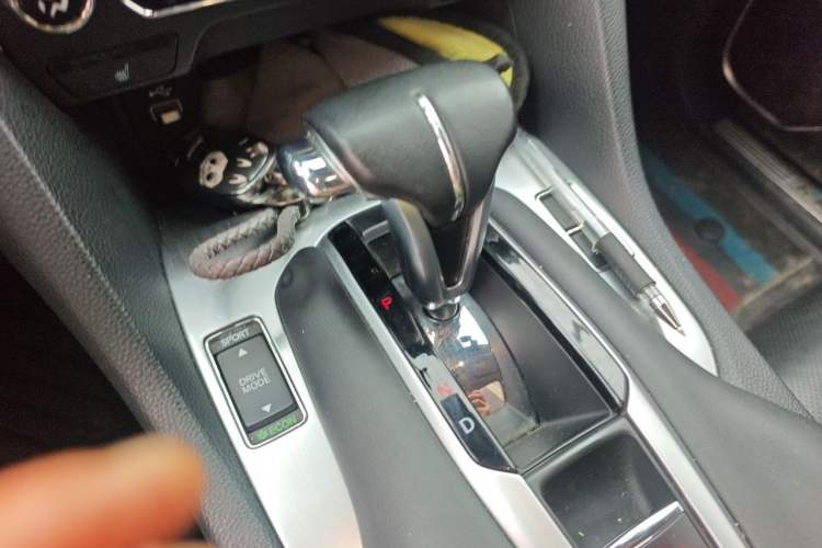 Used Honda Avancier 2023 240TURBO Two-Wheel Drive Smart Enjoyment Version Gear Lever