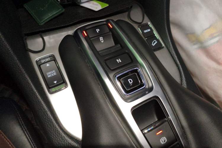 Used Honda Avancier 2023 370TURBO Two-Wheel-Drive Luxury Edition Gear Lever