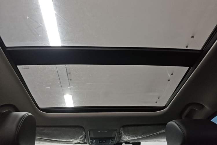 Used Honda Avancier 2023 370TURBO Four-Wheel Drive Luxury Edition Headliner