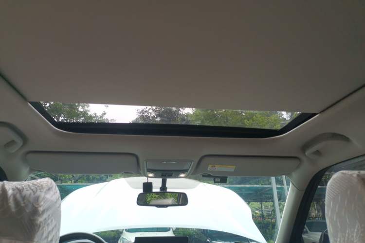 Used Honda Avancier 2023 370TURBO Two-Wheel-Drive Luxury Edition Headliner