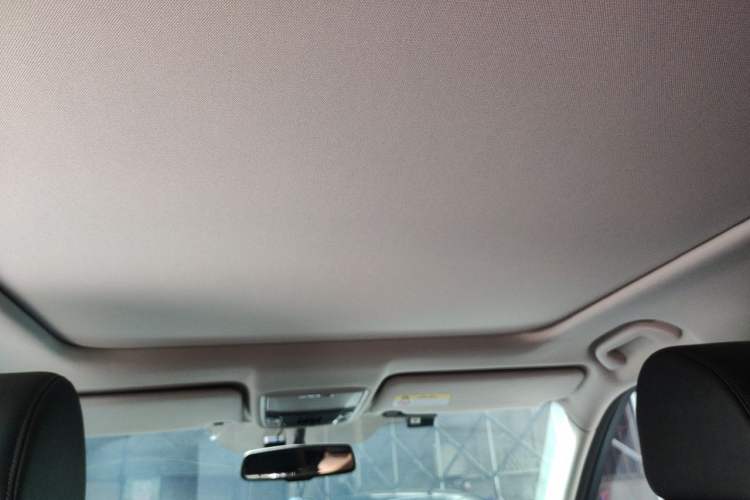 Used Honda Avancier 2023 370TURBO Two-Wheel-Drive Luxury Edition Headliner