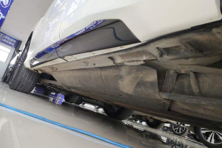Used Honda Avancier 2023 370TURBO Four-Wheel Drive Luxury Edition Left Side Sill