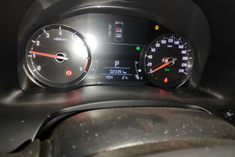 Used Honda Avancier 2023 370TURBO Two-Wheel-Drive Luxury Edition Odometer Close Up