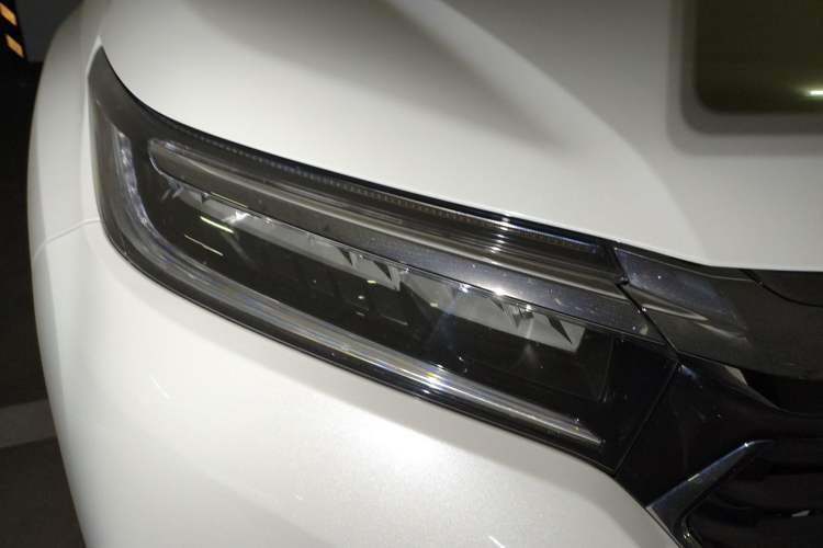 Used Honda Avancier 2023 370TURBO Two-Wheel-Drive Luxury Edition Right Front Headlight